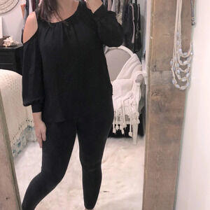 She + Sky small black top
